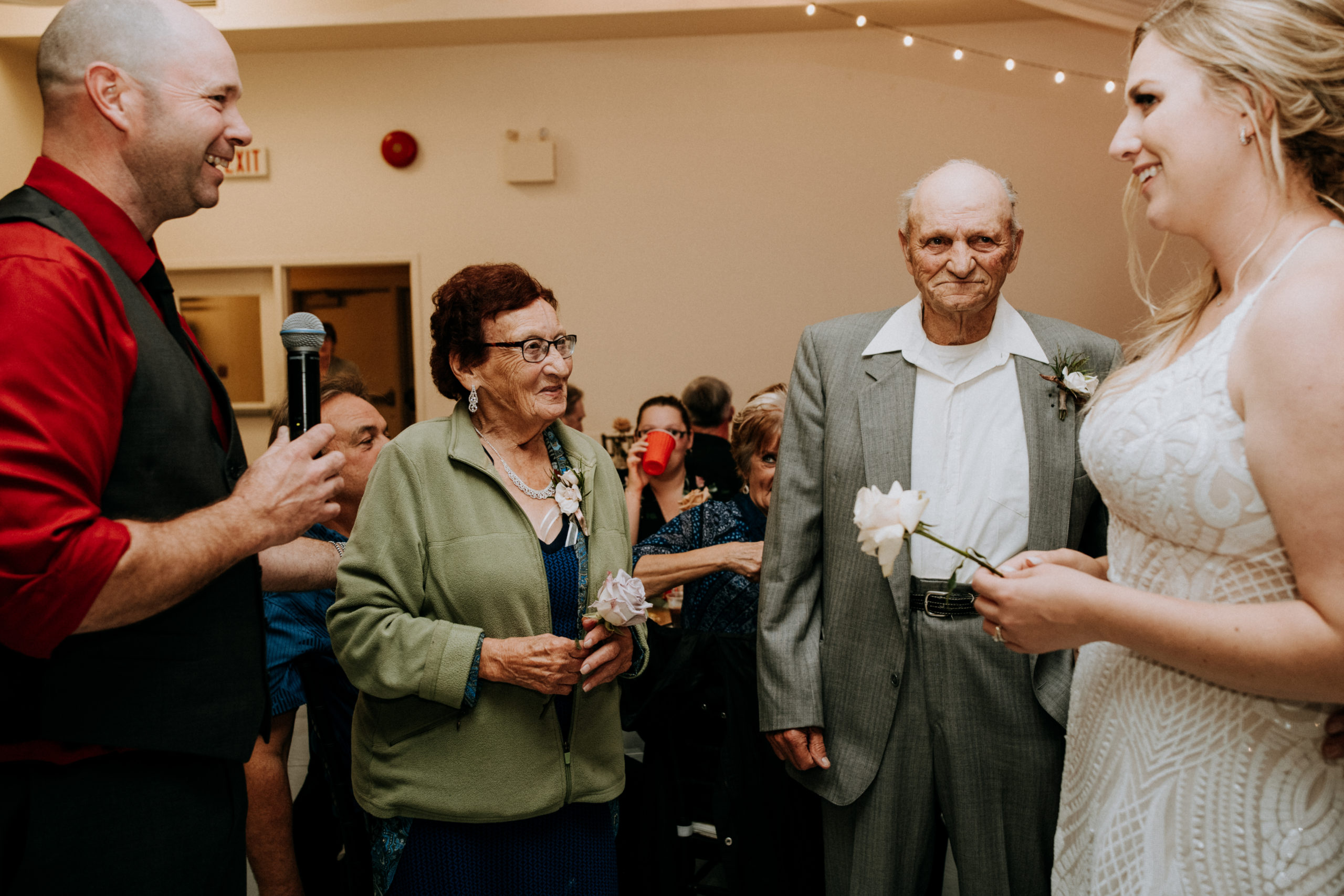 wedding-dj-in-brandon-mb-expressions-entertainment-sugar-and-soul-photography-valley-river-hall-anniversary-dance-dj-mc-jim (4)