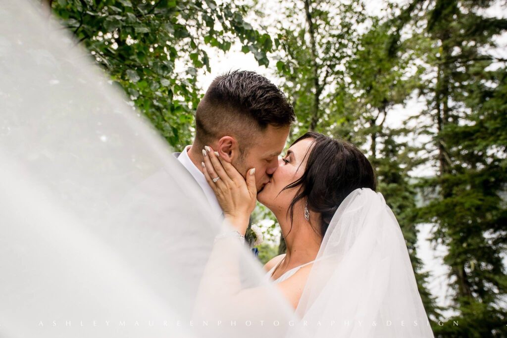 Wedding-dj-in-brandon-mb-expressions-entertainment